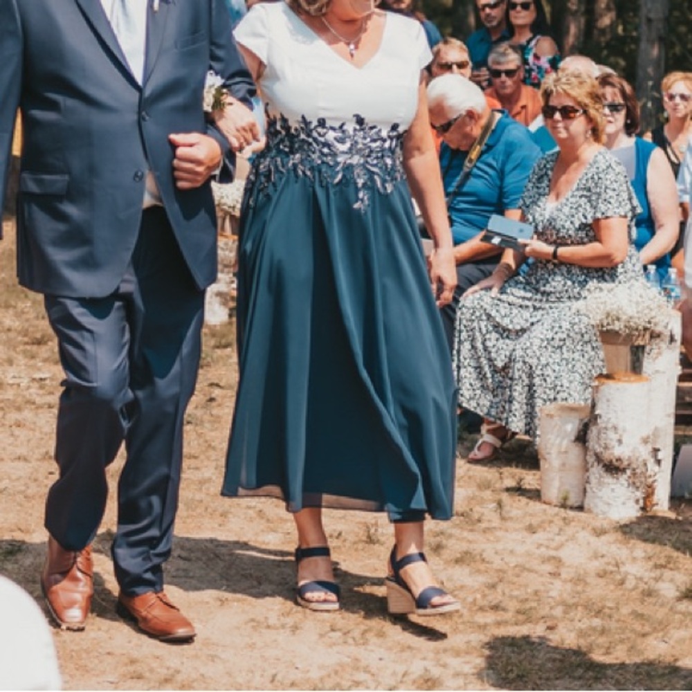 Elegant Navy Blue Dress with Lace Details